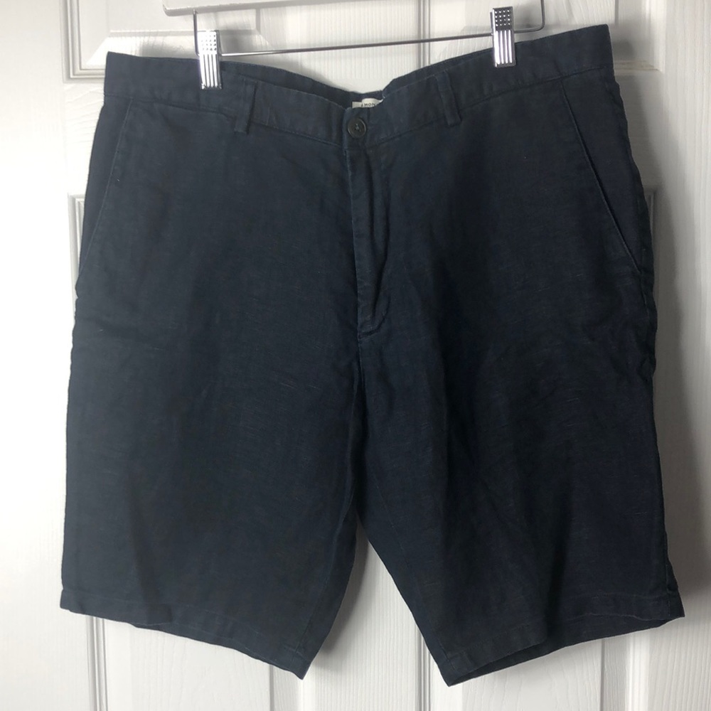 Club Monaco 9” Shorts 100% Linen Size 34 EC